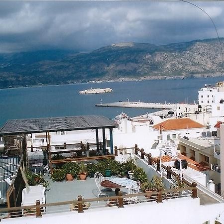 Mertonas Studios Karpathos Exterior foto