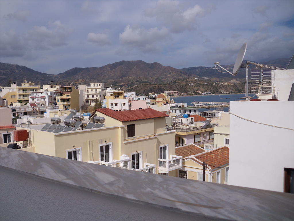 Mertonas Studios Karpathos Exterior foto